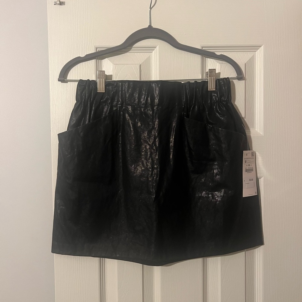 Zara Black Faux Leather Skirt